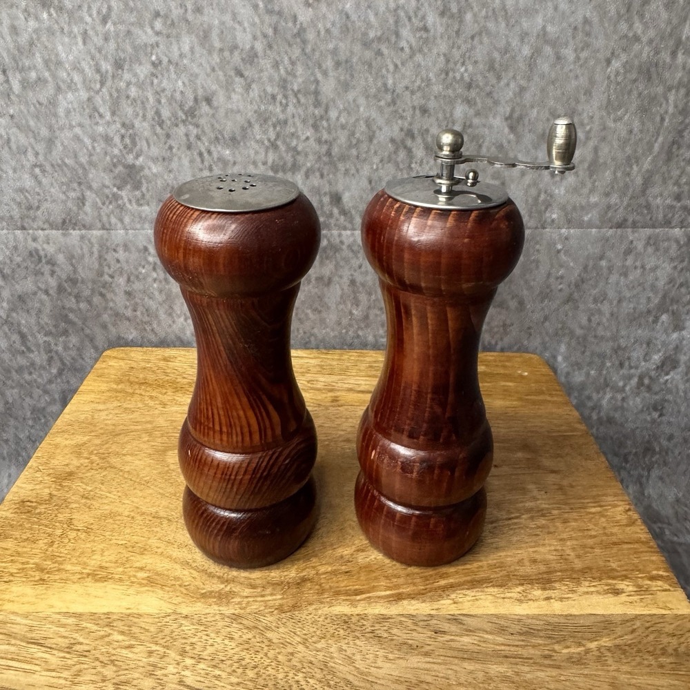 Vintage Catalina Classic Salt & Pepper Mill Set Walnut Finish Keyaki Wood